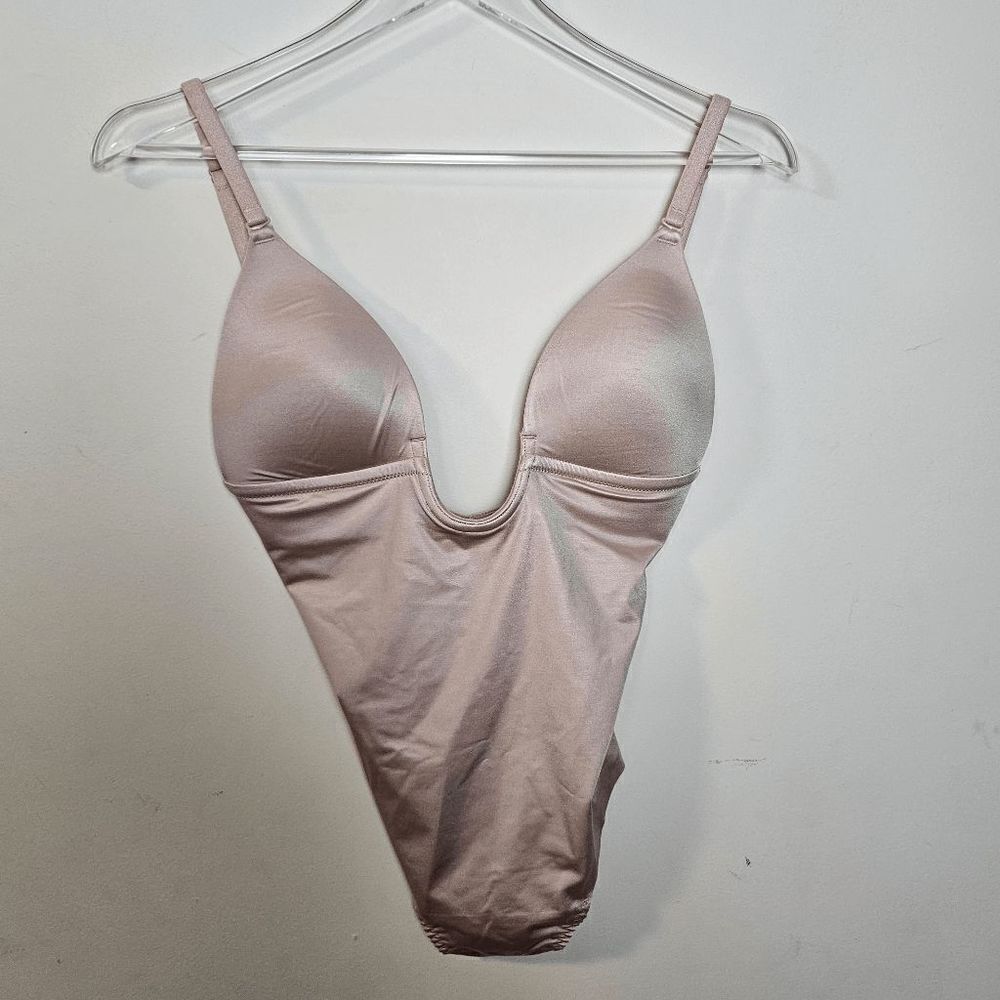 Spanx Suit Your Fancy Convertible Thong Bodysuit 10206R NWOT Womens Tan Size Sm